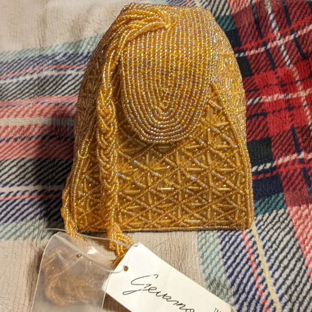 Gevarno clutch purse NWT